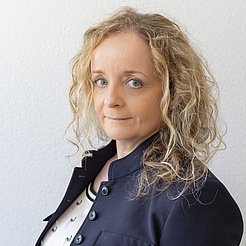 Karin Lütolf