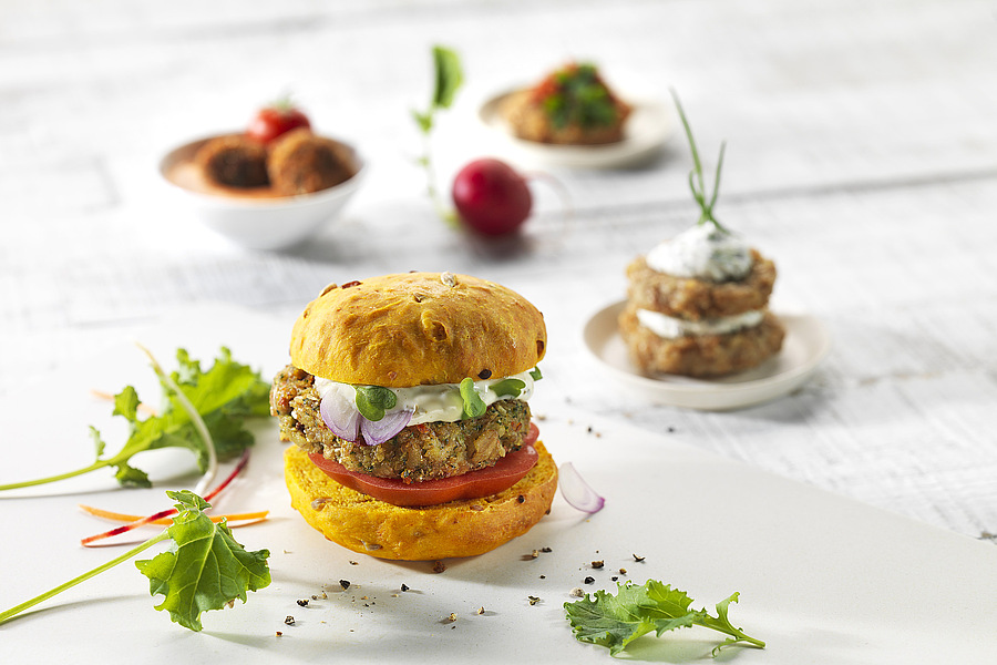 Hamburger vegano con maionese vegana